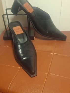 Goffredo Fantini Black Leather Mules